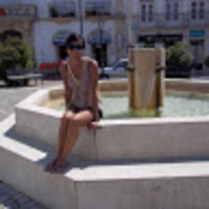 Meet your Posher, Monique